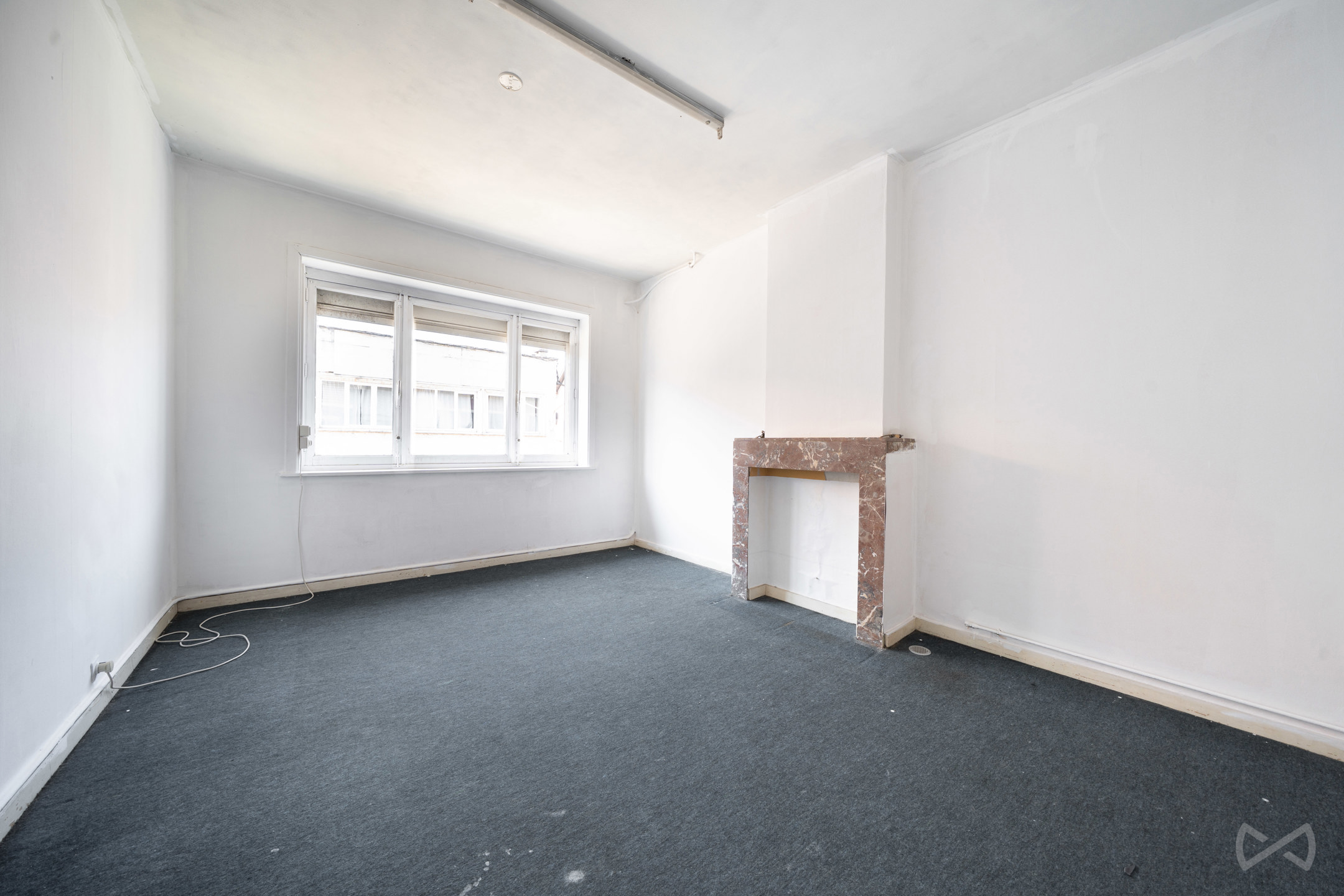 RDC commercial + appartement 3ch, PEB B - foto 5