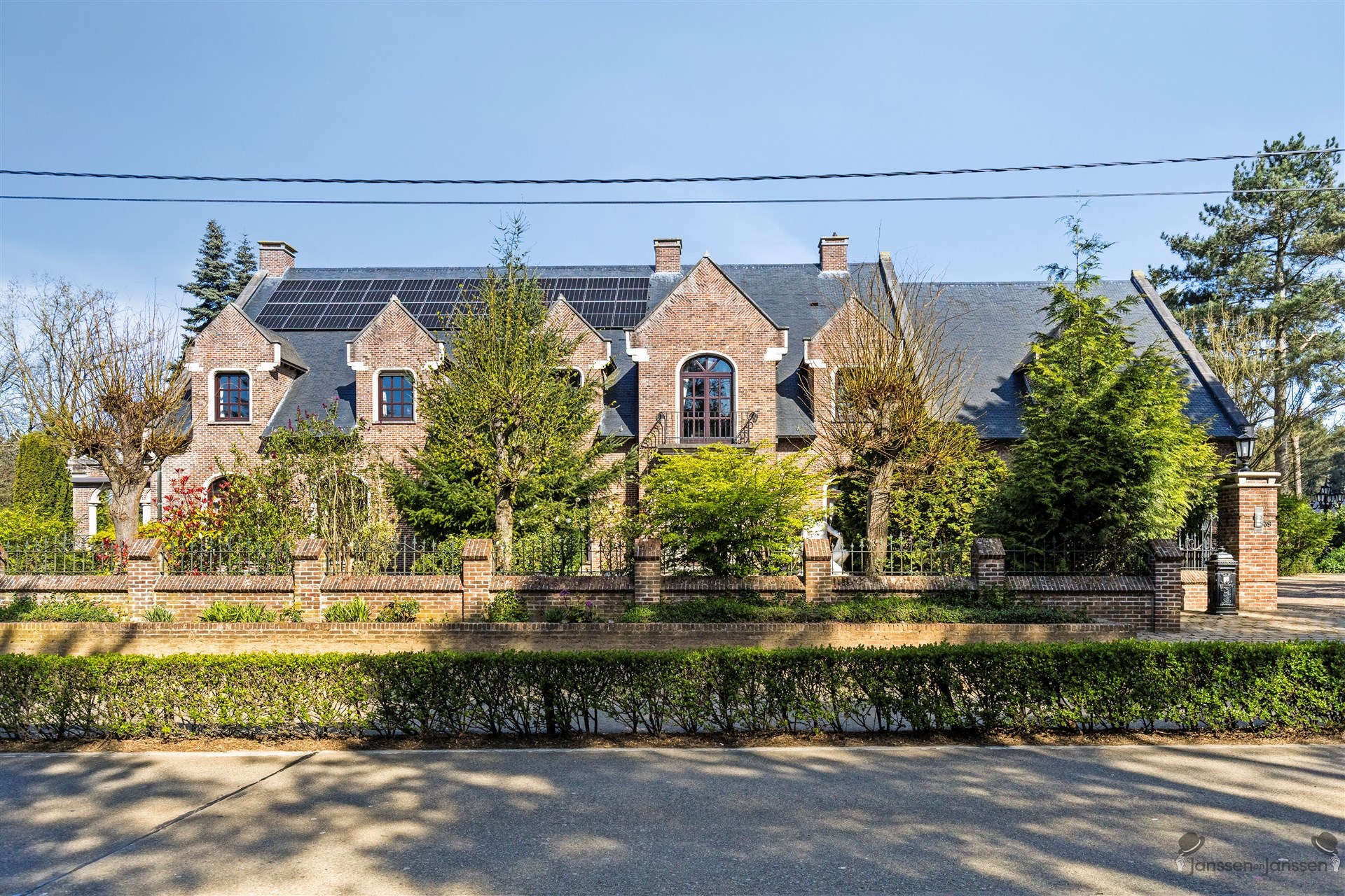 Villa - foto 2