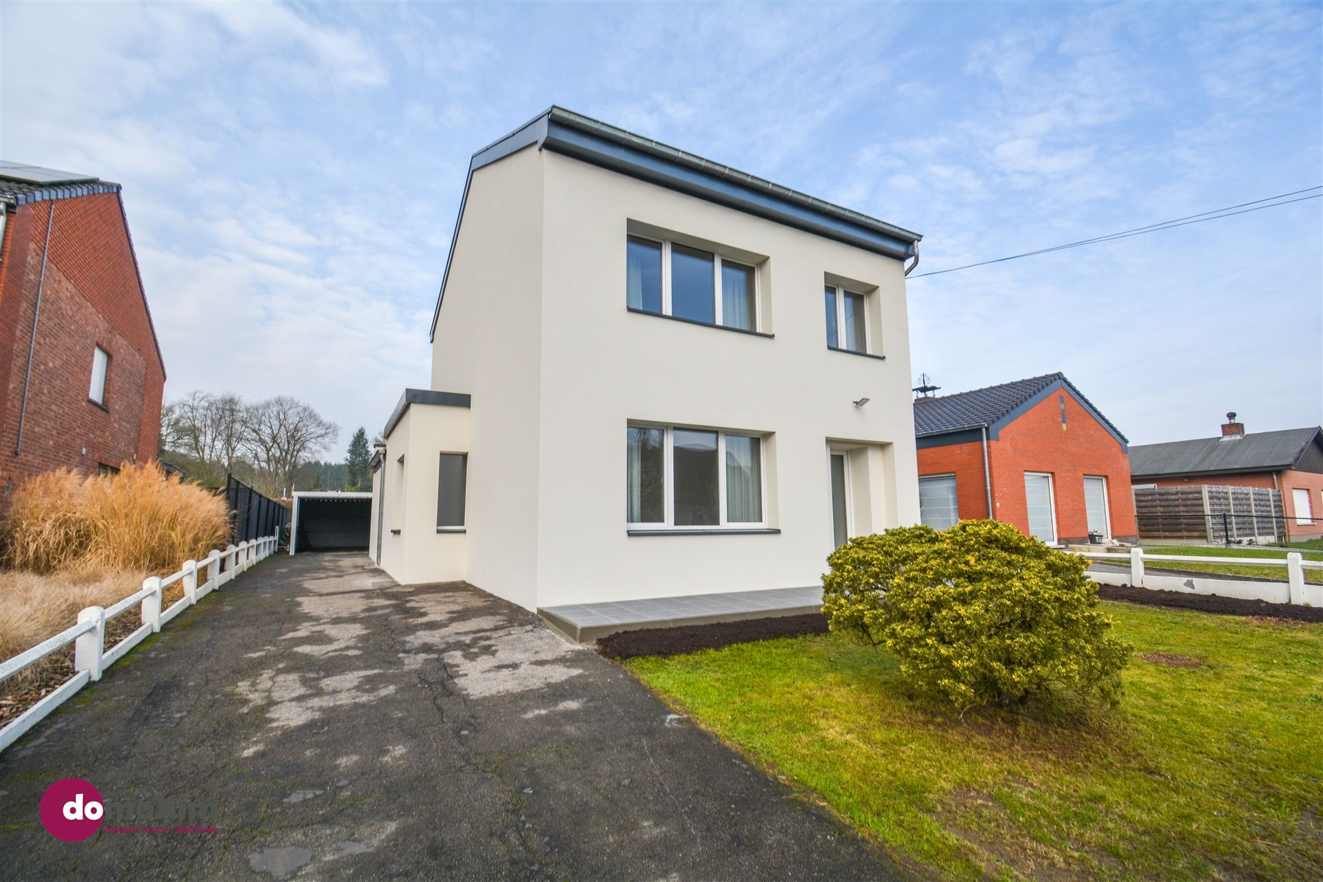 Maison d'habitation à Baal