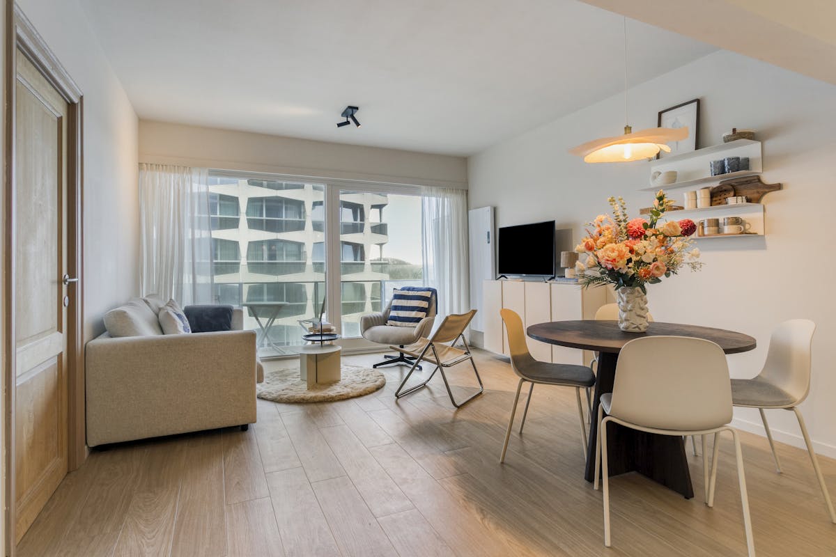 Gerenoveerd appartement met 1 slaapkamer en terras in De Panne - foto 2