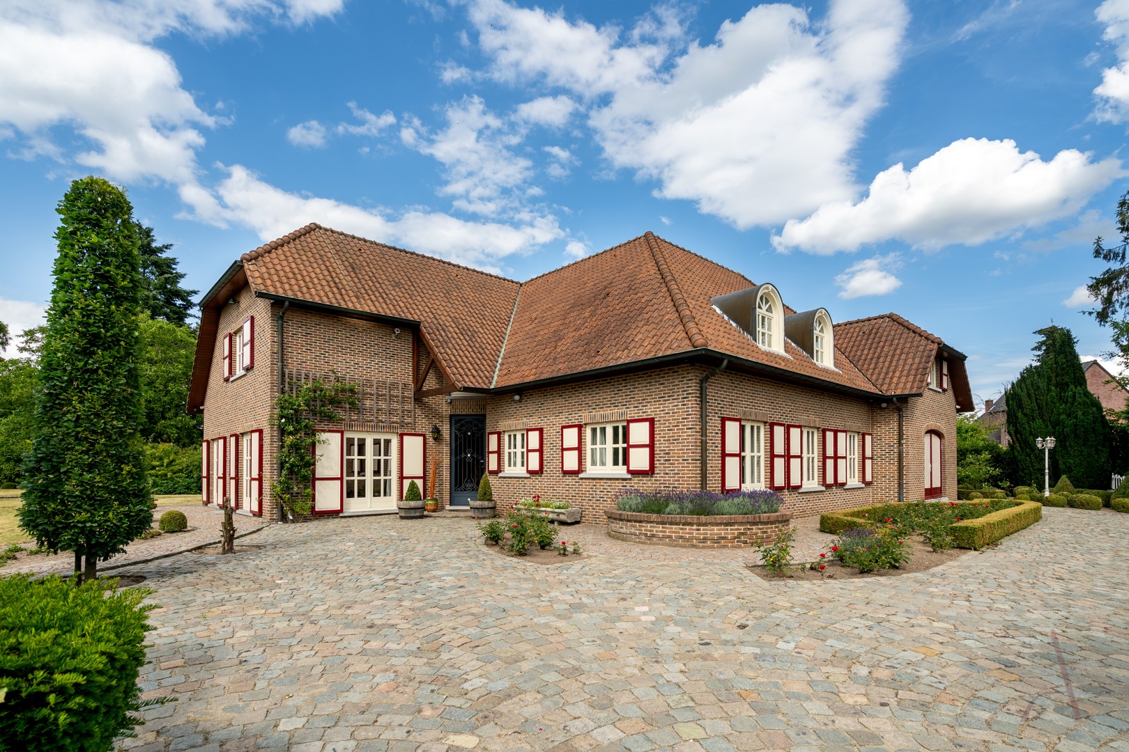 Riante karaktervolle villa met parktuin op ruim 1 hectare - foto 5