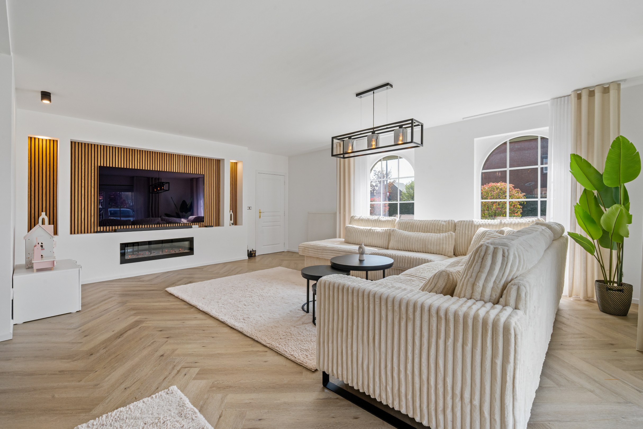 Ruime woning met 4 slpks en ingericht bijgebouw te Bocholt - foto 5