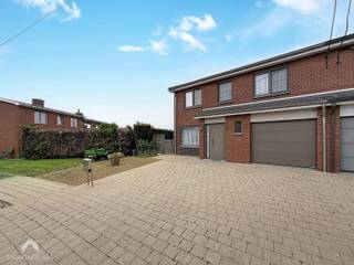 House for sale in Moorslede