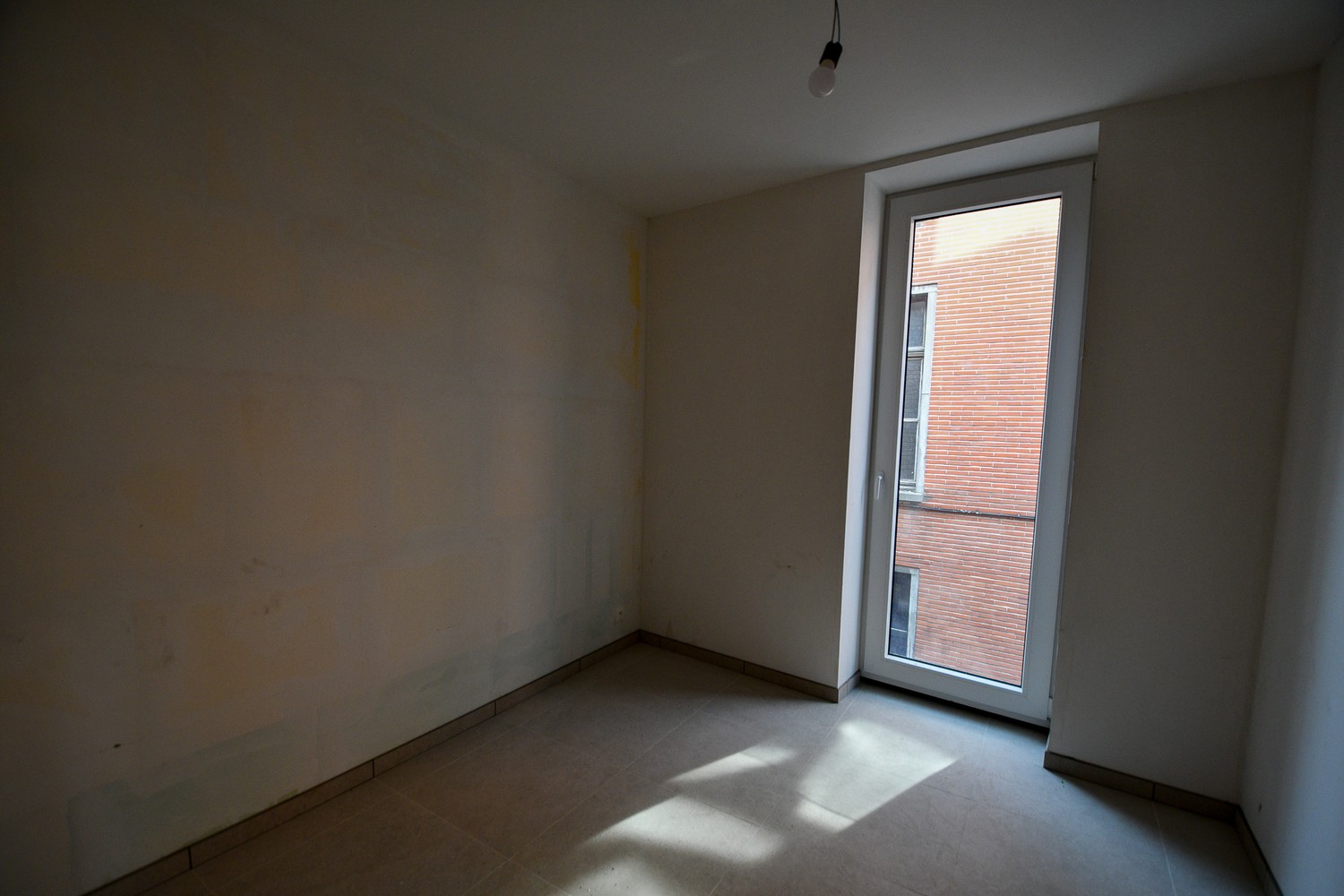 Lichtrijk appartement op 1ste verdiep met 2 slaapkamers - foto 5