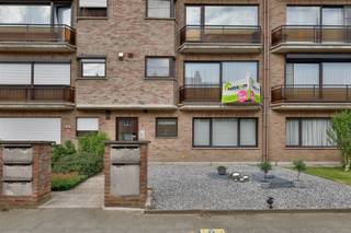 Welkom in dit charmante appartement in Hoboken met twee slaapkamers en een rustig gelegen terras met een bewoonbare oppervlakte van 91m².Gelegen in...