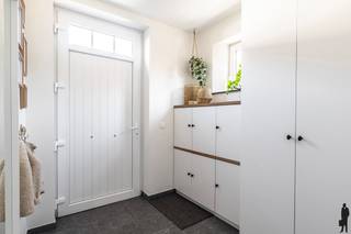 Recente, instapklare woning met 4 slpk. gelegen op een rustige locatie te Meer.Bezoekmoment zaterdag 6/6 13.00 - 15.00U. Inschrijven is...