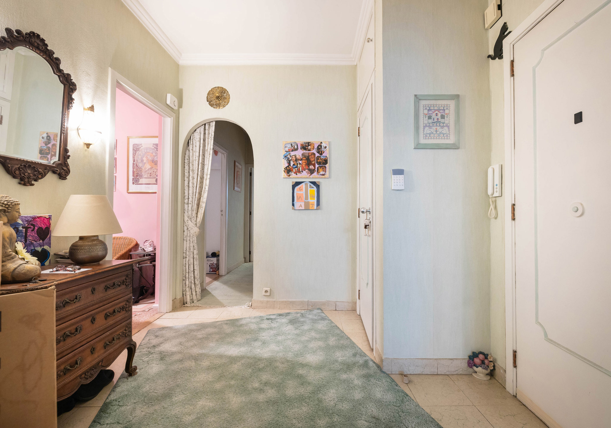 Apartment for sale in Schaerbeek with 3 bedrooms - photo 2