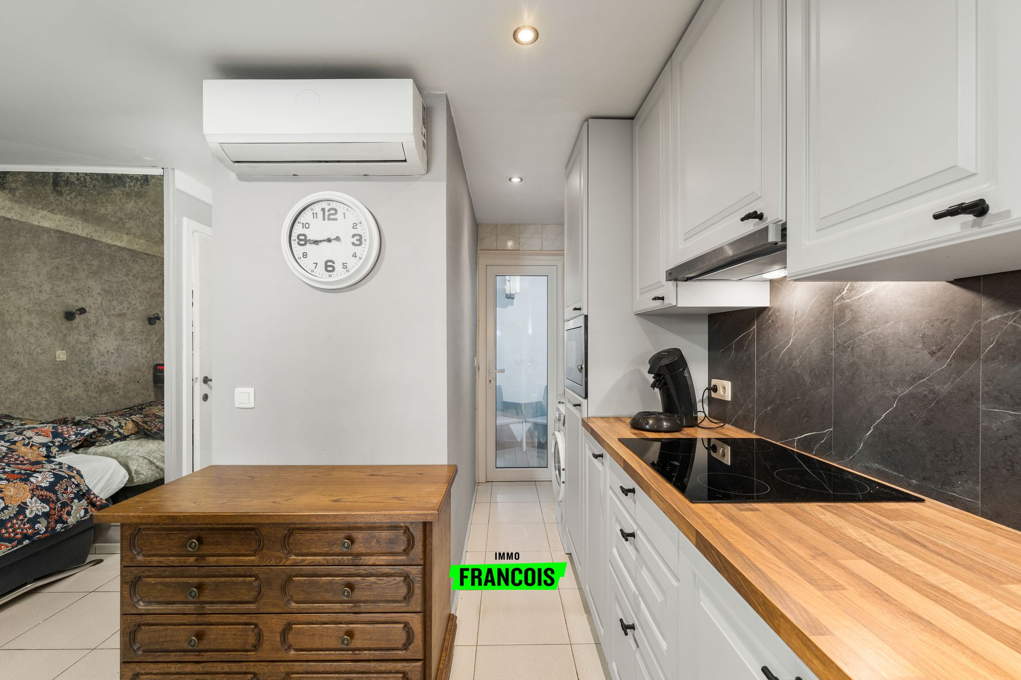 Gerenoveerde studio op toplocatie op 50 meter van het strand in Blankenberge - foto 3