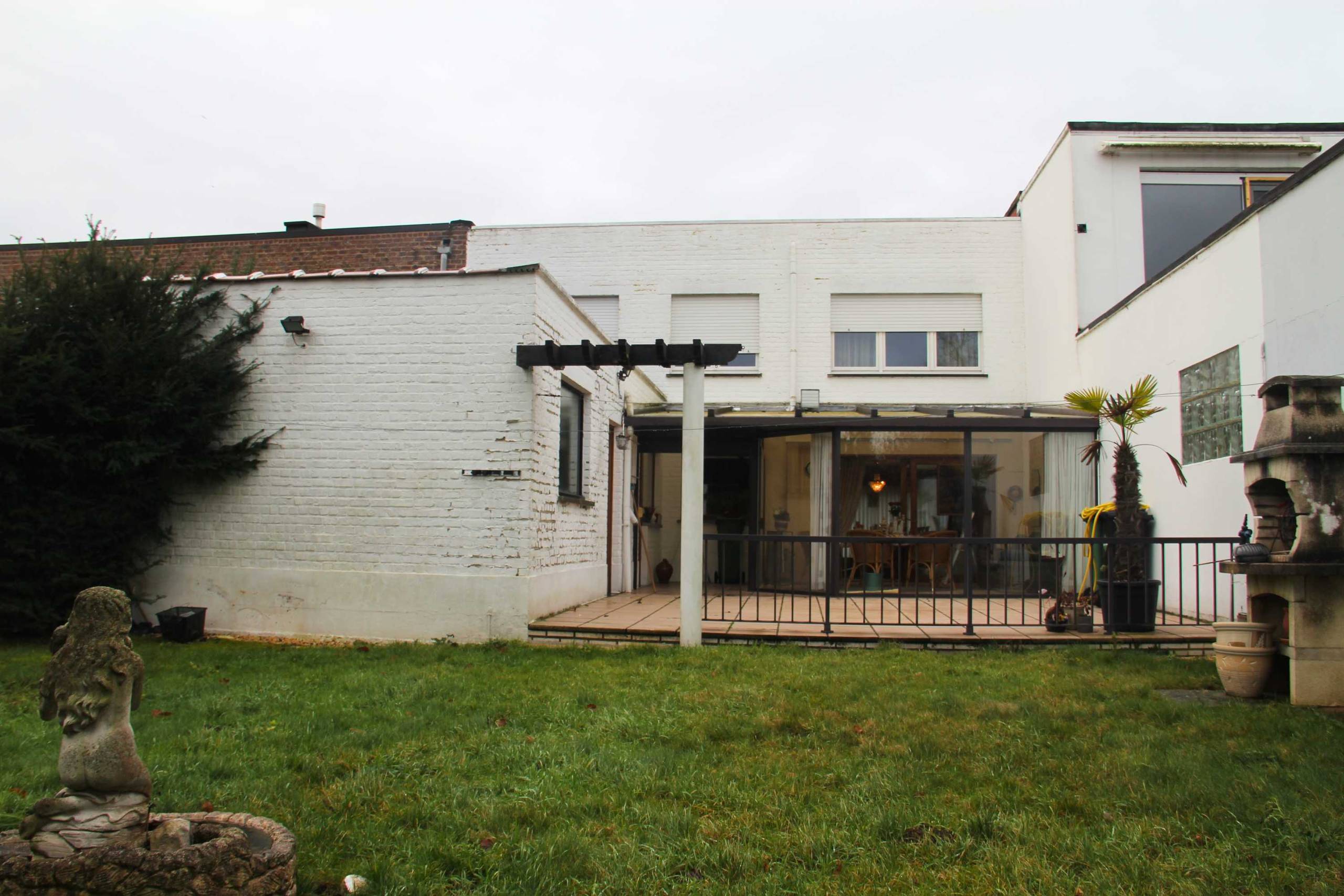 House for sale in Denderleeuw with 4 bedrooms - photo 2