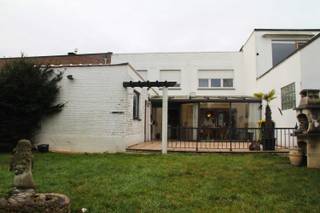 House for sale in Denderleeuw