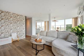 Deze prachtige afgewerkte woning gelegen in een landelijke toplocatie "ter hand" te Geluwe biedt tal van troeven, energiezuinigheid,...