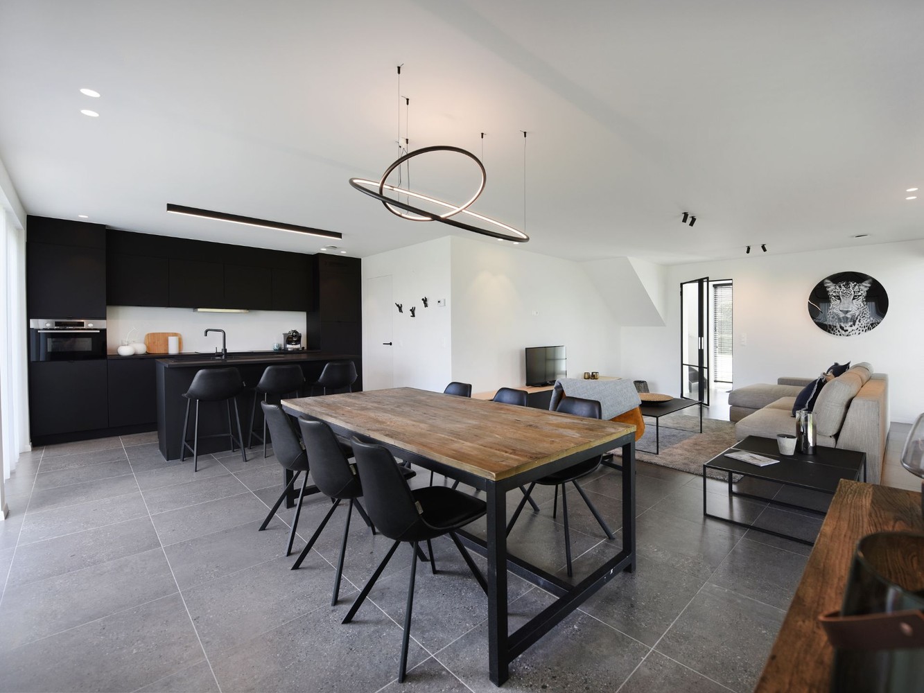 Professioneel ingerichte woning, 4 slaapkamers, instapklaar - foto 5