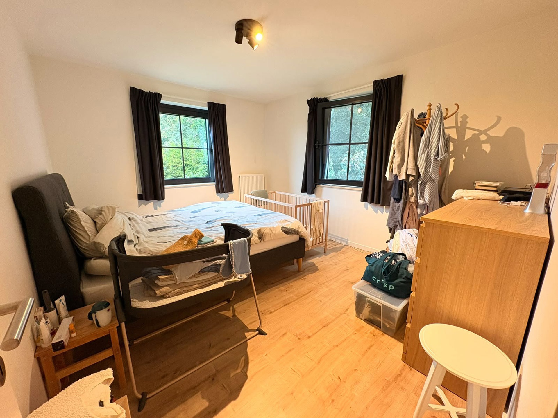 Ruim en licht appartement met terras en garagebox - foto 4