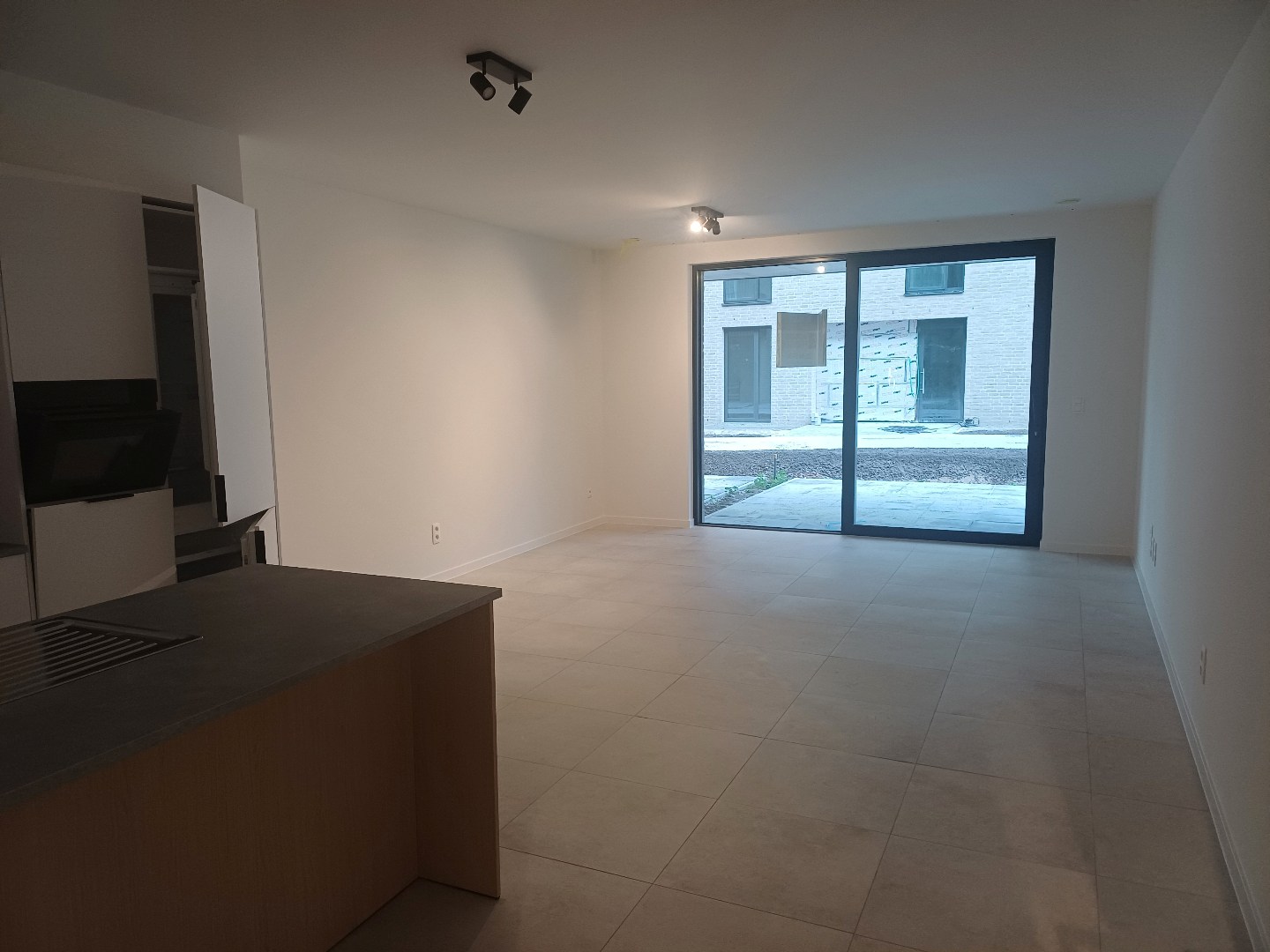 Instapklaar gelijkvloers energieneutraal 2 slaapkamer nieuwbouw-appartement in Neerpelt centrum - foto 5