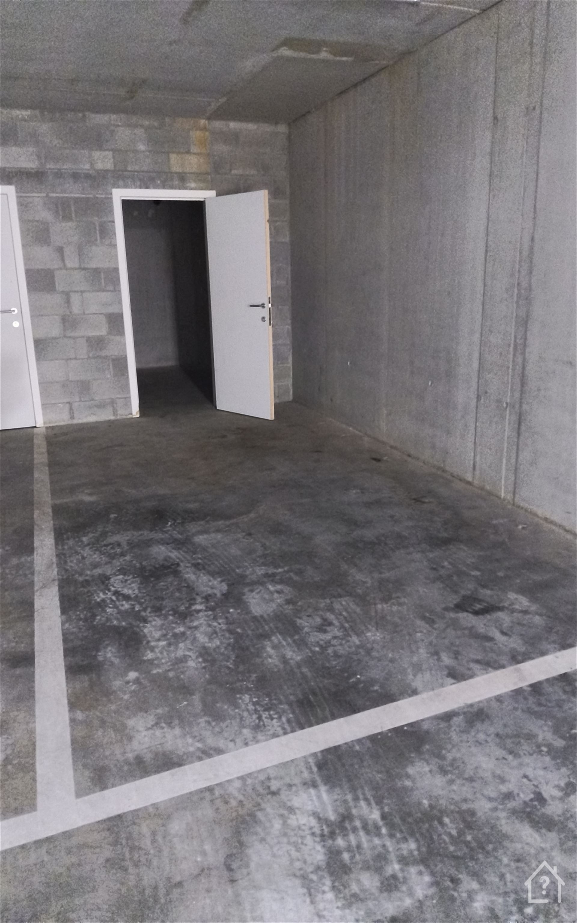 Ondergrondse autostaanplaats met aansluitende berging - foto 5