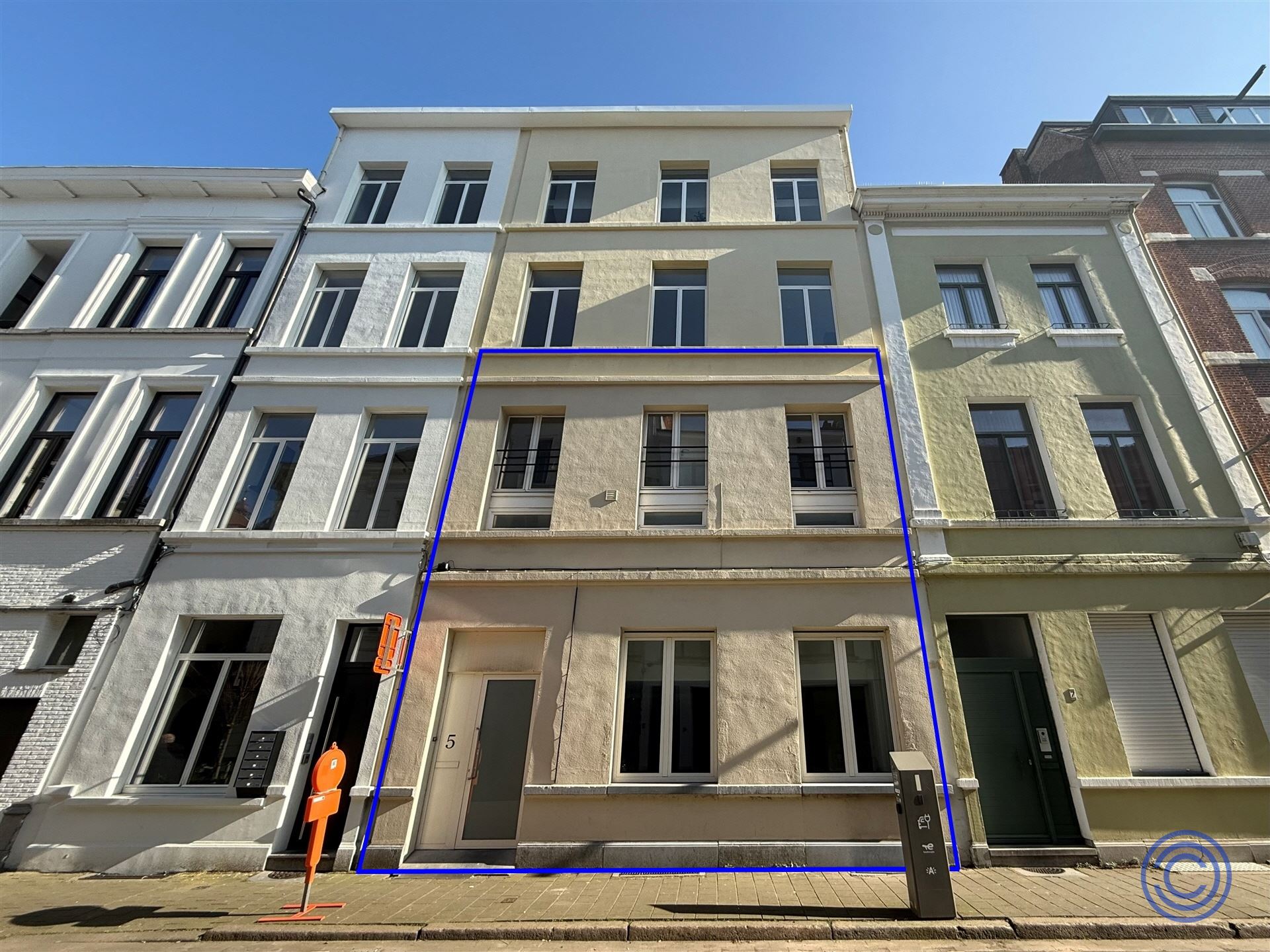 Apartment for sale in Antwerp with 2 bedrooms - photo 1