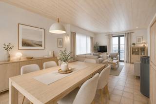 Deze op te frissen woning in de gegeerde straat Waaienberg, bezit zo maar even 5 slaapkamers. <br />Ideaal voor grote gezinnen of mensen die wonen en werken wensen te combineren. <br />Indeling als volgt. Vooraan buiten plaats voor meerdere voertuigen, voortuin. Inkomhal met toilet, trap naar boven. Ruime living met aansluitend volledig ingerichte keuken, schuifraam naar tuin en terras. koppeldeur naar ruime garage voor 2 voertuigen of 1 voertuig en bergingsruimte. <br />eerste verdieping. 5 ruime kamers en een badkamer voorzien van alle comfort. <br />tweede verdieping: bergingszolder. <br />Absolute troeven van dit huis zijn de ligging, gunstig EPC C, zonnepanelen, elektrische keuring in aanvraag (conformiteit verwacht) <br />Om privacy redenen werden de foto's bewerkt met AI doch zonder de structuur te veranderen. <br />Ideale woning om verder uw eigen verfijnde toets aan te geven, terwijl de basis werd gelegd. <br />Contacteer Matthias 0478 32 77 70 of reageer op de advertentie om een bezoek vast te leggen.
