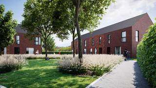 Energiezuinige nieuwbouwwoning op een Zuid gericht perceel van 130m2. De woning staat momenteel winddicht gebouwd en kan afgewerkt worden binnen de 6 maand na het maken van alle afwerkingskeuzes.De interieurafwerking van de woning is volledig op maat te kiezen a.d.h.v. ruime afwerkingsbudgetten. De woning is uitgerust met een ruim pakket aan energiezuinige technieken zoals warmtepomp, ventilatie D, vloerverwarming op beide verdiepingen,... . Op het gelijkvloers beschikt de woning over een inkom met gastentoilet, een praktische wasplaats en een open leefruimte. Op de eerste verdieping bevinden zich 3 slaapkamers, een dressing en een badkamer met bad+douche. De zolder is toegankelijk met een vaste trap. De woning wordt gebouwd in het nieuwbouwproject in de Bergmolenstraat te Melsele. In totaal worden daar 12 halfopen en gesloten woningen gebouwd . Zie jij jezelf hier wonen? Bel Ewout op 0497 588 888 of mail naar contact@huysmanbouw.be voor meer informatie. Meer info over het project op huysmanbouw.be