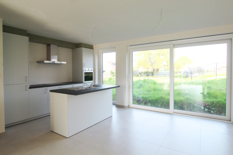 Maison à louer à Meulebeke avec 3 chambres - photo 4