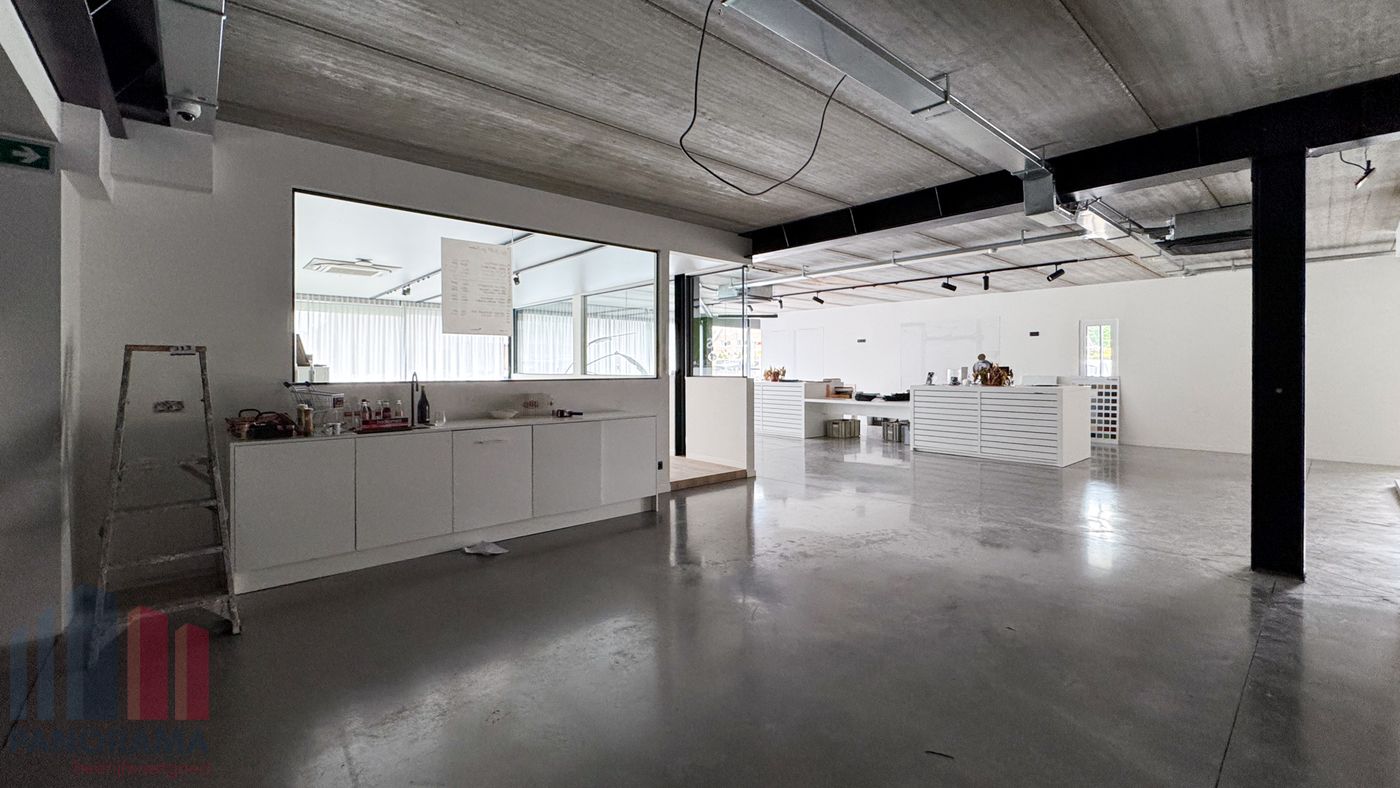 Instapklaar bedrijfsgebouw met showroom-, kantoor- en magazijnruimte op toplocatie nabij E40, N9 en Brusselbaan in Affligem - foto 5