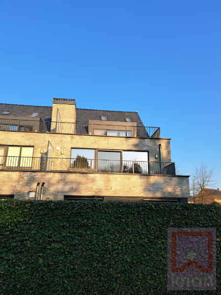 duplexappartement, ideaal gelegen met 1 slaapkamer en carport. - foto 5