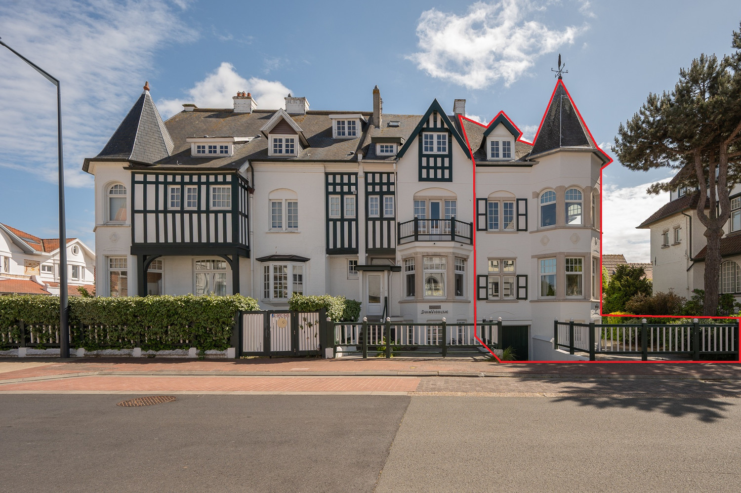 House for sale in Knokke-Heist with 5 bedrooms - photo 1