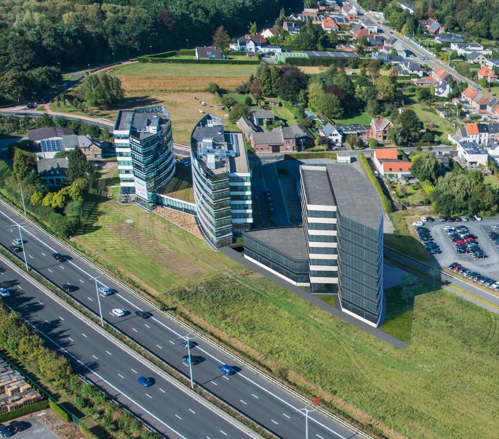 160 m² high-end kantoorruimte op toplocatie LANGS E40 in Aalst. - foto 5
