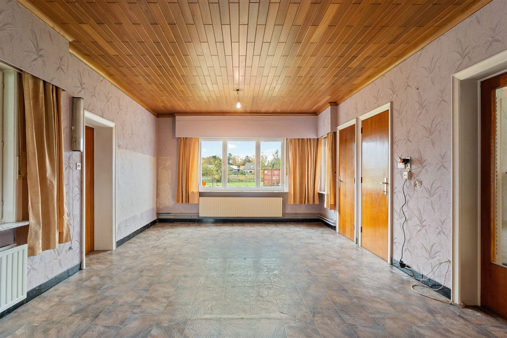 RUIME TE RENOVEREN WONING OP PERCEEL VAN 12 ARE MET ZICHT OP TERRIL - foto 5