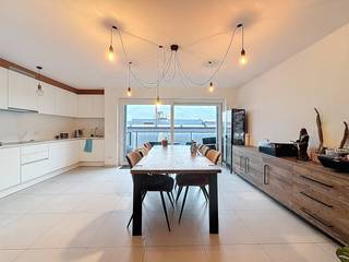 Cet appartement de nouvelle construction (2020) est situé à quelques pas du centre de Deerlijk. L'appartement dispose de 2 chambres et...