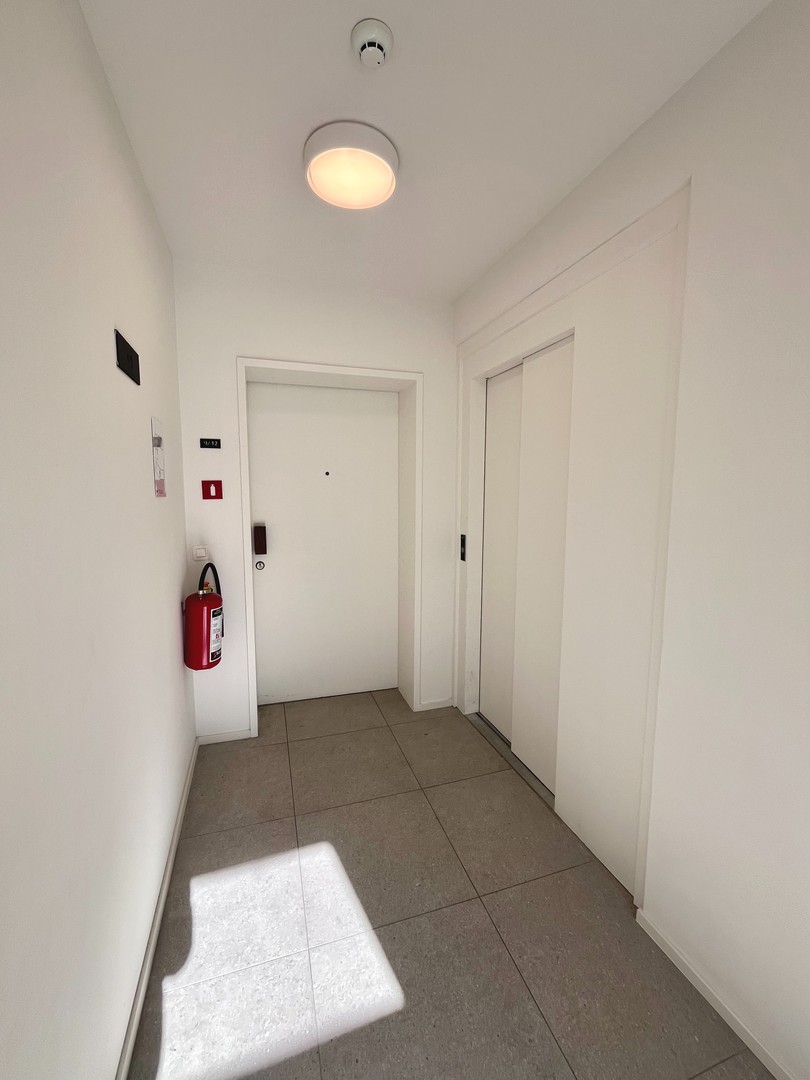 Zeer ruim 2-slaapkamerappartement op het voormalig cinemacomplex "La Familia" - photo 3