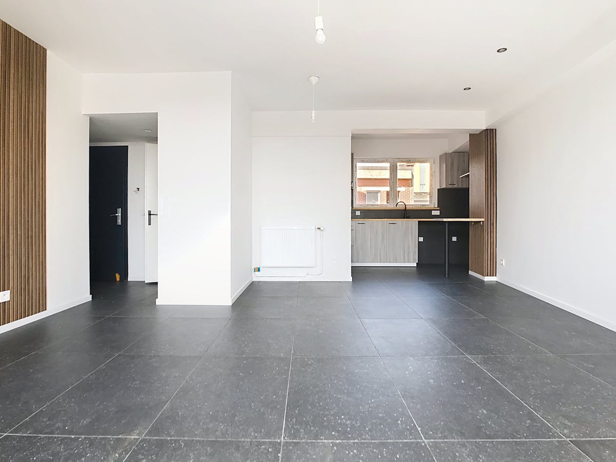 Appartement rénové d'une chambre à vendre à Anvers - photo 3