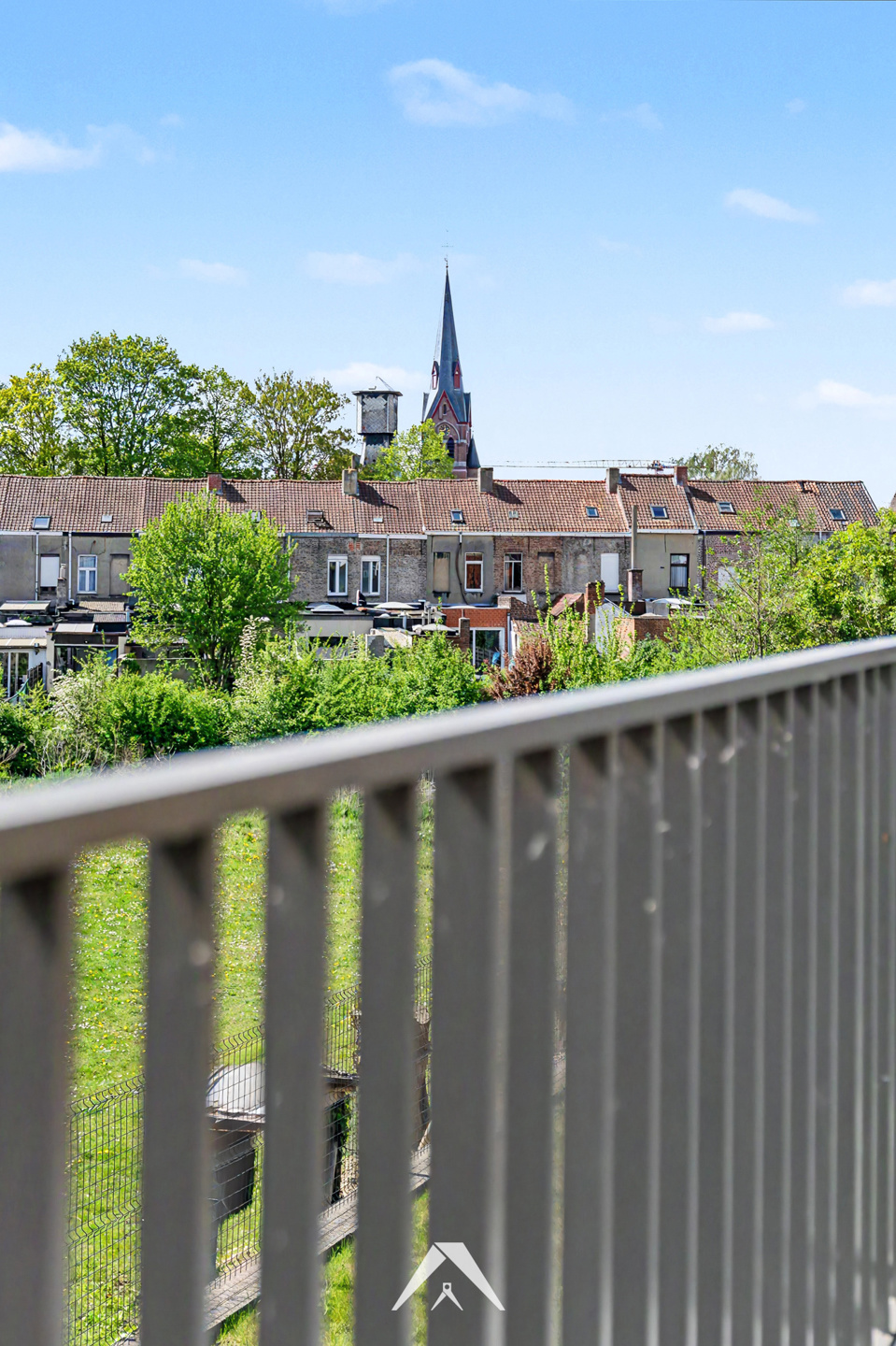 Volledig vernieuwde stadswoning met diepe stadstuin - foto 5