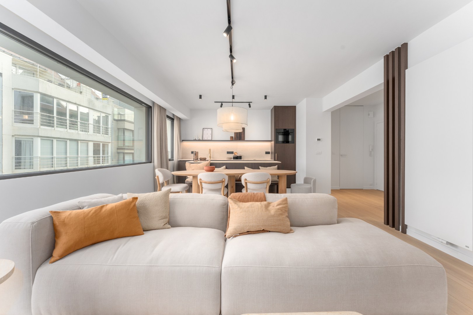 Gerenoveerd appartement aan de Zeedijk in het Zoute - foto 5
