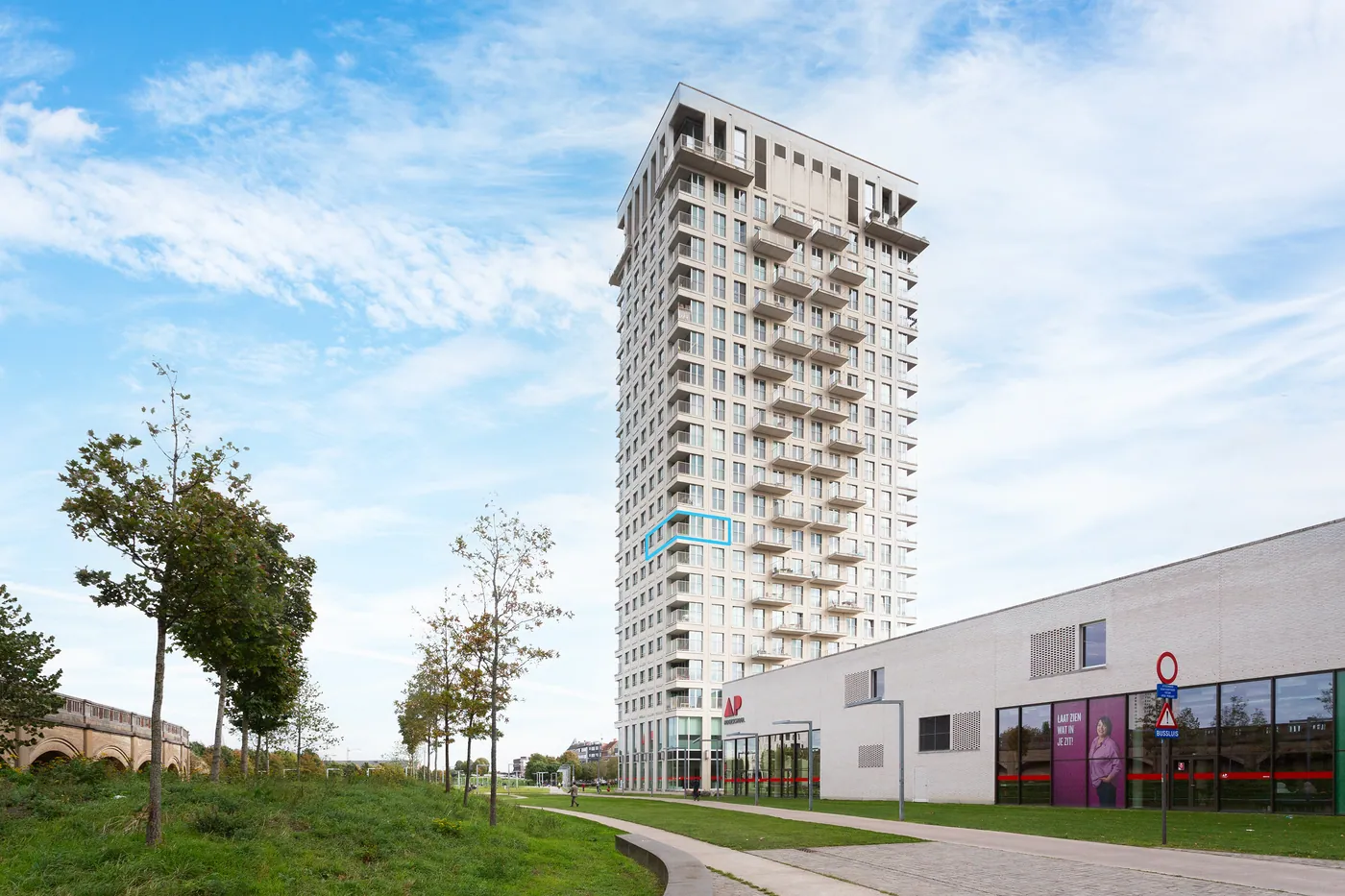 Lichtrijk appartement met terras aan Park Spoor Noord - foto 2