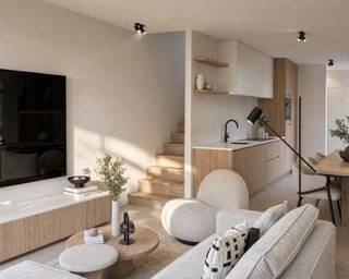 <p><strong>2 Volledig instapklare nieuwbouwwoningen met tuin op toplocatie in het hart van het landelijke Vorselaar</strong></p>
<p><strong> </strong></p>
<p>Bent u op zoek naar een nieuwe thuis in een gezellige buurt én vlakbij het centrum van Vorselaar? Lees dan zeker even verder want dan zijn deze nieuwbouwwoningen precies wat u zoekt! Deze woningen zijn instapklaar, energiezuinig en combineert comfort en stijl met een uitstekende ligging.</p>
<p><strong><u>Belangrijkste troeven</u></strong><strong>:</strong></p>
<p><strong> </strong></p>
<ul>
<li>Instapklaar en volledig afgewerkt met kwalitatieve materialen en oog voor detail</li>
<li>Energiezuinig – voorzien van zonnepanelen, warmtepomp in combinatie met vloerverwarming op het GLV en airco in de slaapkamers</li>
<li>Technische ruimte/berging/wasplaats met aansluitingen voor wasmachine en droogkast</li>
<li>Gezellige leefruimte met veel daglicht en volledig uitgeruste open keuken</li>
<li>3 zeer ruime, knusse slaapkamers en aparte ruime bureau/speelhoek met veel lichtinval</li>
<li>Moderne badkamer met douche, dubbele lavabo, bad, verlichte spiegel en handdoekradiator</li>
<li>Mooie, zonnige tuin met terras</li>
<li>Centrale ligging in een rustige en charmante woonstraat op wandelafstand van het centrum van Vorselaar, vlakbij winkels, horeca, scholen, openbaar vervoer,…</li>
<li>Bouwjaar 2026</li>
</ul>
<p><strong><u>Indeling</u></strong><strong>:</strong></p>
<p><strong> </strong><strong>Gelijkvloers </strong></p>
<ul>
<li>Inkomhal met gastentoilet en vestiaire (keramische tegels), technische ruimte/berging/wasplaats (keramische tegels), zithoek (keramische tegels), open (leef)keuken met eethoek (keramische tegels), terras (keramische tegels), fietsen- afvalberging met grasdals en aangelegde tuin</li>
<li><strong>Eerste verdieping </strong></li>
<li>2 slaapkamers (plankenvloer), nachthal (plankenvloer) met vaste trap, badkamer met bad en inloopdouche (keramische tegels), toilet (keramische tegels), (was)berging (keramische tegels)</li>
<li><strong>Tweede verdieping </strong></li>
<li>1 slaapkamer (plankenvloer) en bureau/speelruimte (plankenvloer)<strong><u><br /></u></strong></li>
<li><strong><u>Technische info</u></strong><strong>:</strong></li>
</ul>
<p><strong> </strong></p>
<ul>
<li>Bulex GeniaAir lucht-water warmtepomp in combinatie met vloerverwarming op het gelijkvloers</li>
<li>General aircosysteem—koelen en verwarmen in alle slaapkamers</li>
<li>Elektrische handdoekradiator met thermostaat in badkamer</li>
<li>Ventilatiesysteem D</li>
<li>Buitenschrijnwerk Schüco met HR++ beglazing U=1,00 W/(m²K)</li>
</ul>
<p><strong><u>Ligging en omgeving</u></strong><strong>:</strong></p>
<p>Deze woning is gelegen in een rustige woonstraat in het centrum van Vorselaar. Winkels, supermarkten, horeca, scholen, kinderopvang en andere dagelijkse voorzieningen bevinden zich in de directe omgeving. Ook qua mobiliteit geniet u van een uitstekende ligging. Dankzij de nabijheid van de E34 en de E313 bereikt u vlot Antwerpen, Turnhout en Herentals. Daarnaast zorgen verschillende busverbindingen voor een goede aansluiting met de omliggende gemeenten. Voor wie graag ontspant in het groen biedt Vorselaar tal van fiets- en wandelroutes, sportfaciliteiten en recreatiemogelijkheden. Zo combineert deze woning een centrale ligging met de rust en het aangename karakter van een landelijke gemeente.</p>