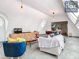Uitzonderlijk appartement (157m²) gebouwd in 2019 met parkeerplaats en kelder in het centrum van Tienen. Dit appartement is gelegen in...