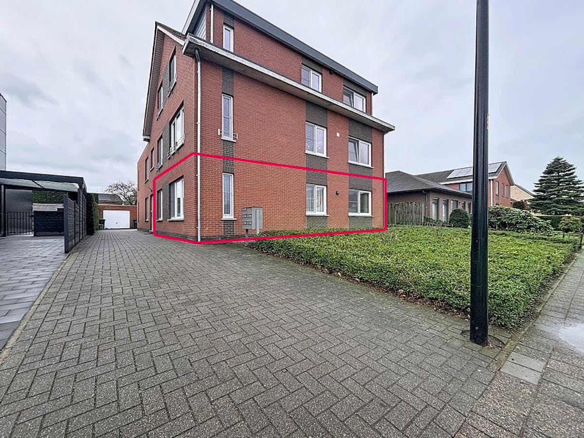 Appartement au rez-de-chaussée avec garage à vendre à Loenhout ! - photo 2