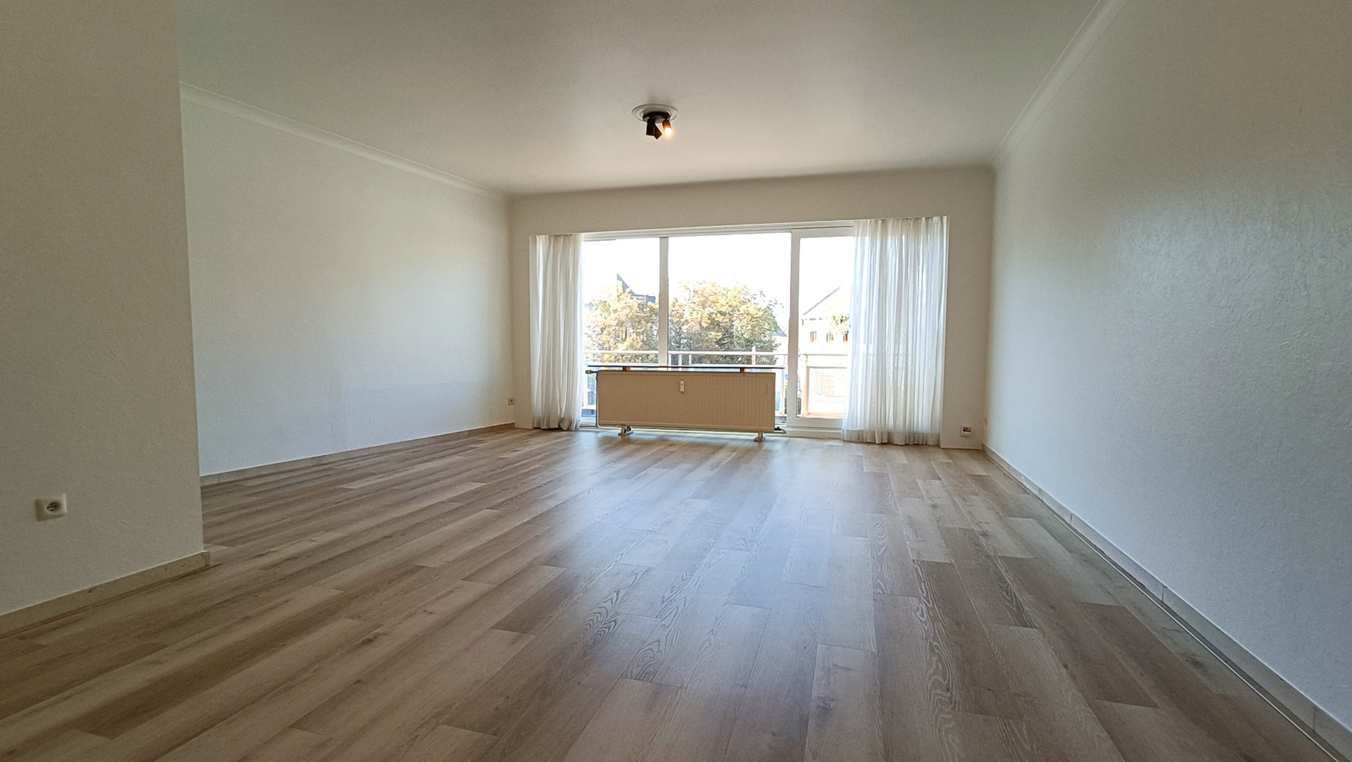 Ruim appartement te Tienen - 2 Slaapkamers - foto 5