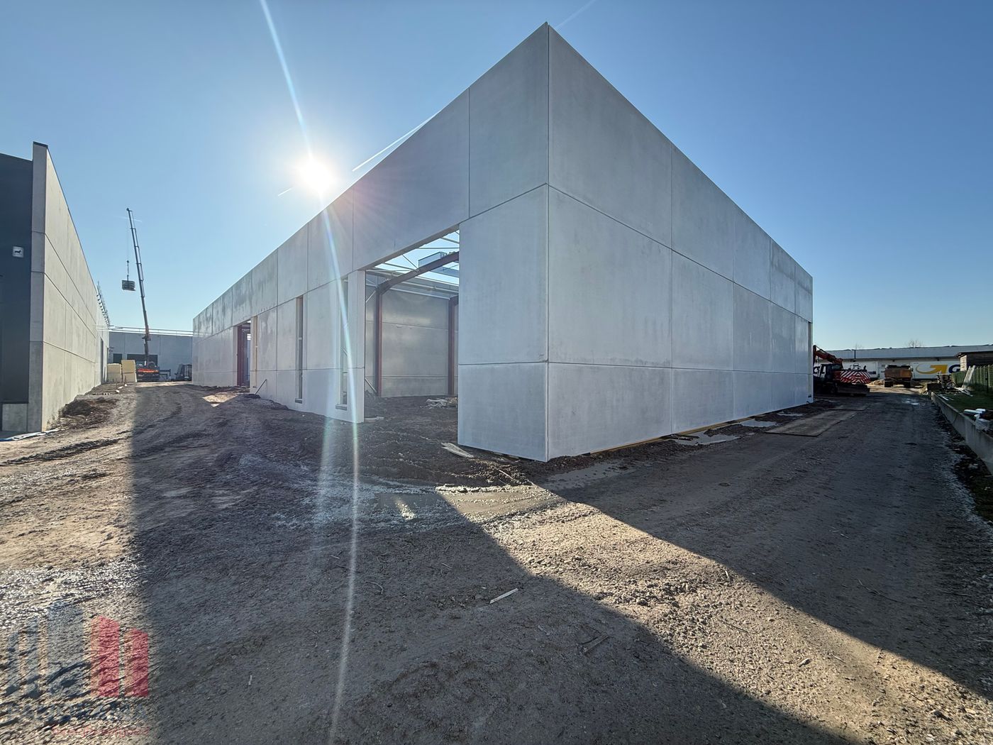 Nieuwbouw KMO-unit van 1.192 m² in de industriezone te Deinze - foto 2