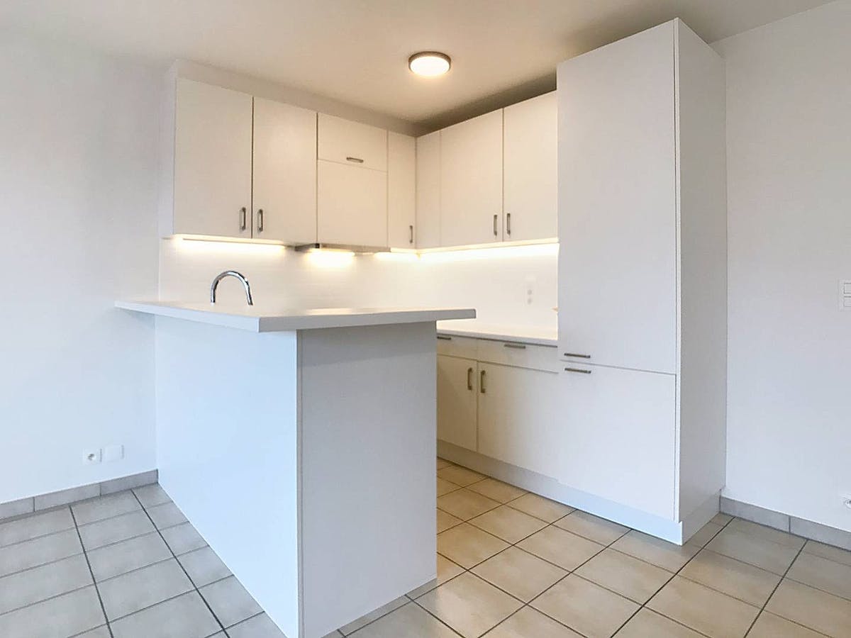 Lichtrijk tweeslaapkamerappartement te Middelkerke! - foto 4