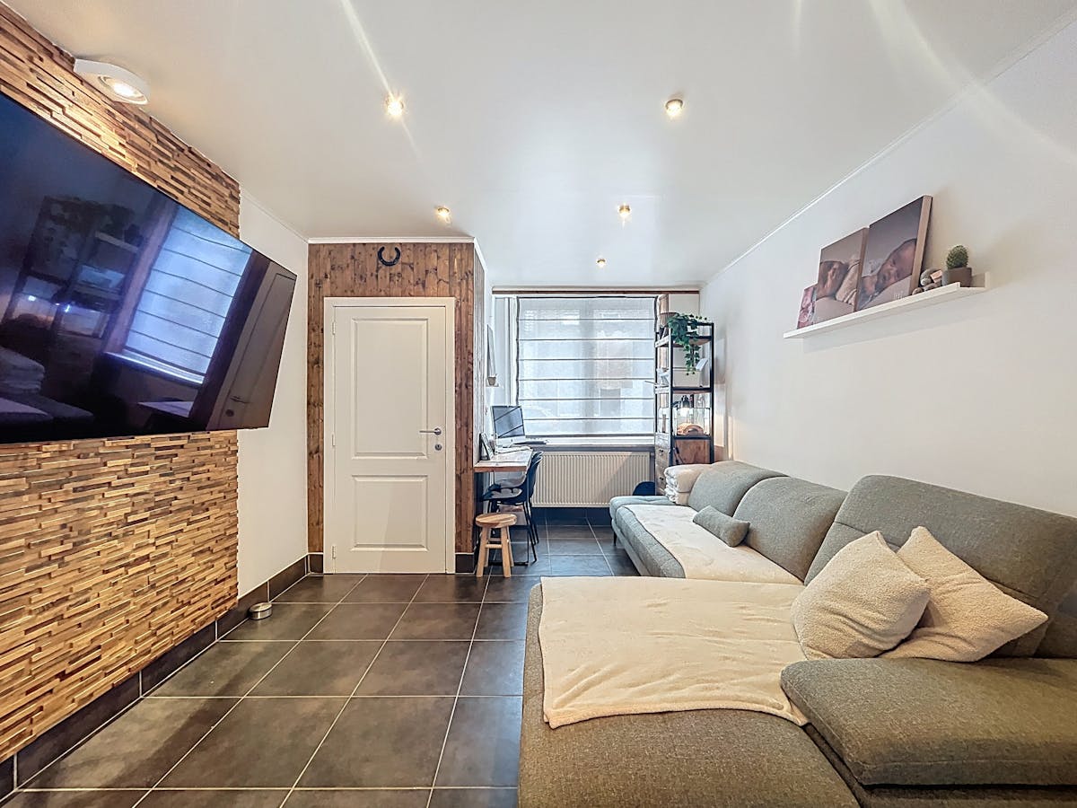 Energiezuinige woning met 2 kamers te huur in Harelbeke - foto 2