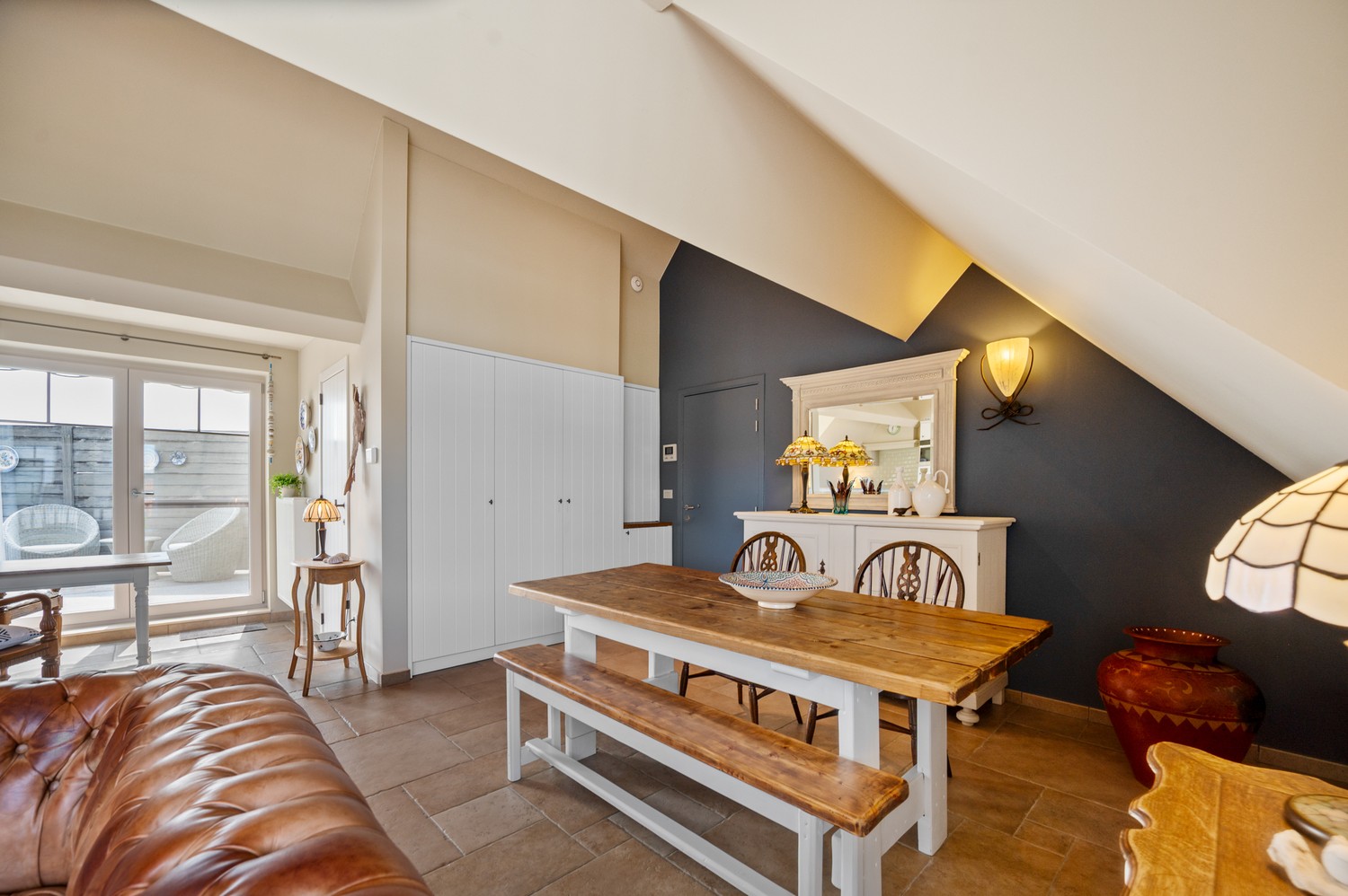 Prachtige Penthouse met 2 slpkrs en een heerlijk terras van 54m2 in het centrum van Beerzel - foto 5