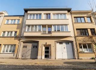 🏢 Profitable yield property with 4 fully renovated 2-bedroom apartmentsLooking for a worry-free investment with future potential? This solid...