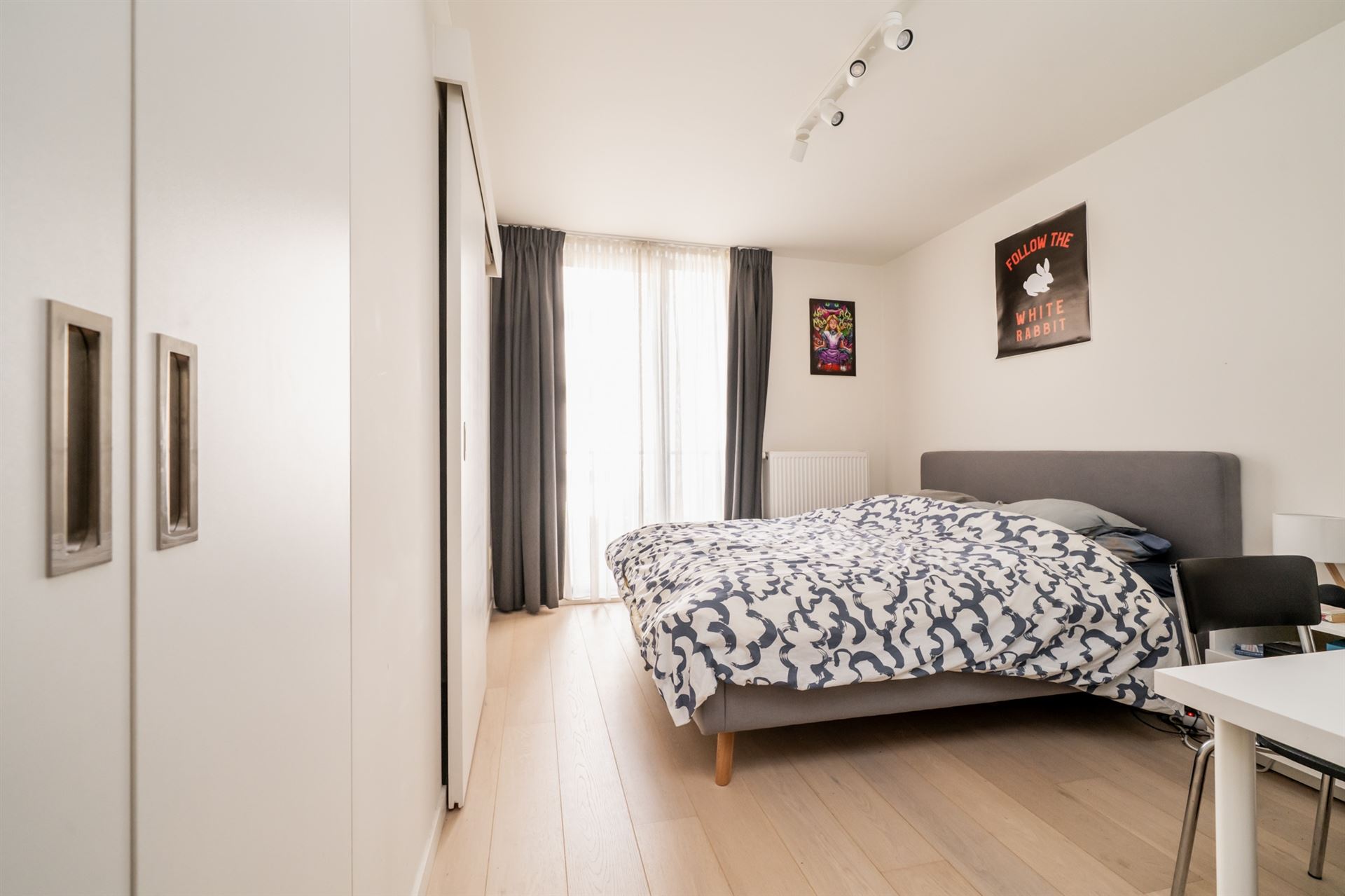 Prachtig, recent 3 slaapkamer duplex appartement met private tuin van 50m² - foto 4