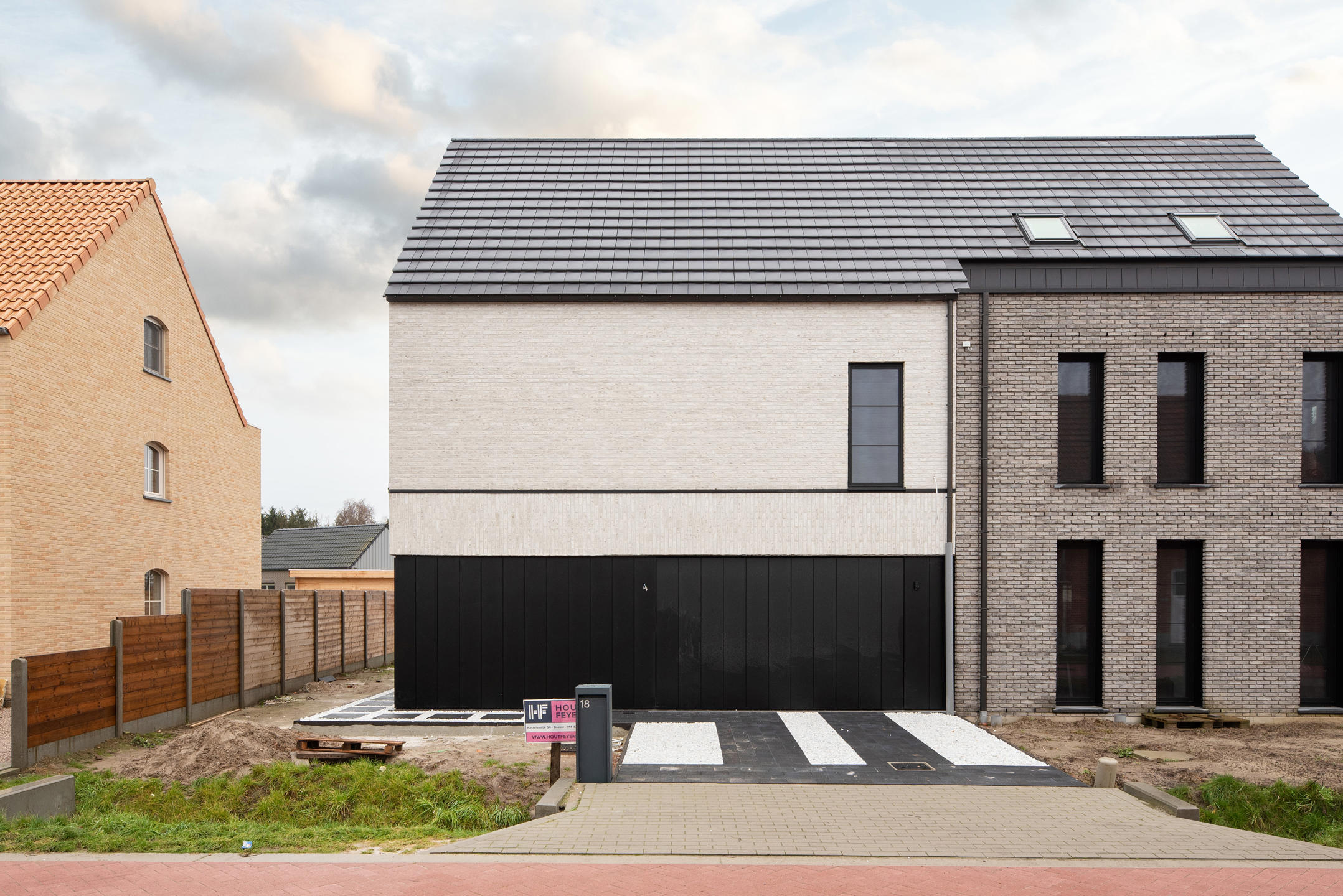 House for rent in Retie with 4 bedrooms - photo 1