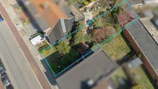 Bouwgrond voor half open bebouwingBent u op zoek naar een bouwgrond voor uw droomwoning op een interessante locatie? Deze ca. 312m² grote bouwgrond...