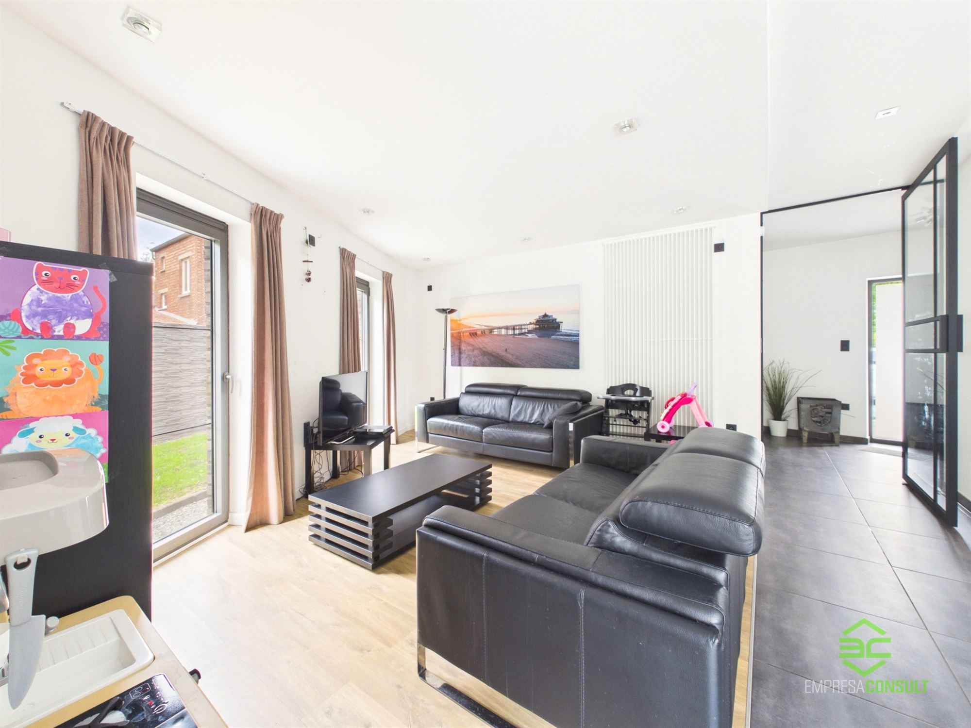 House - photo 5