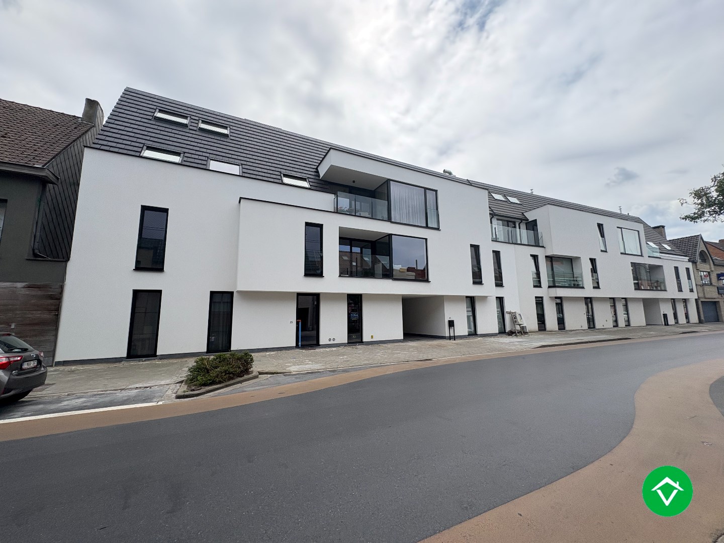 Uniek nieuwbouw appartement met 2 slaapkamers en veel zonlicht te Eernegem - foto 1