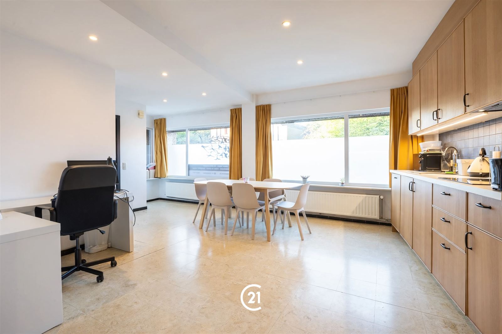 Gelijkvloers appartement met ruime tuin in Herzele - foto 2