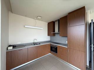 Ruim en lichtrijk 2-slaapkamerappartement in ZonhovenMet twee volwaardige slaapkamers, een badkamer, berging/wasplaats en een volledig uitgeruste...